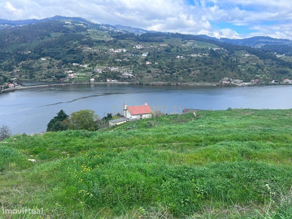 Terreno com Projeto Aprovado para Condomínio Fechado | Resende