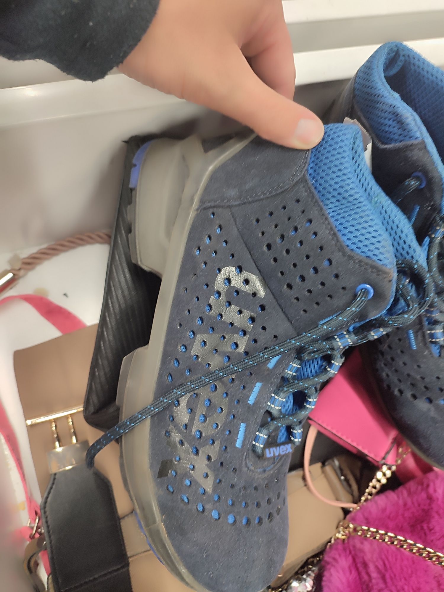 Buty robocze trzewiki Uvex 39