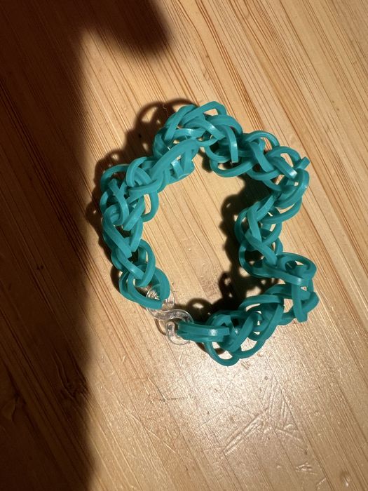 Turkusowa bransoletka z gumeczek