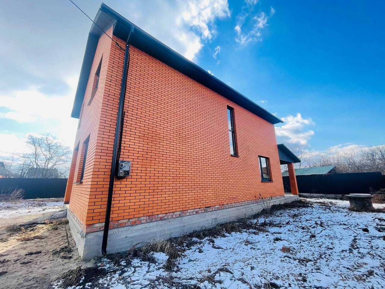 Продаж двоповерхового будинку!