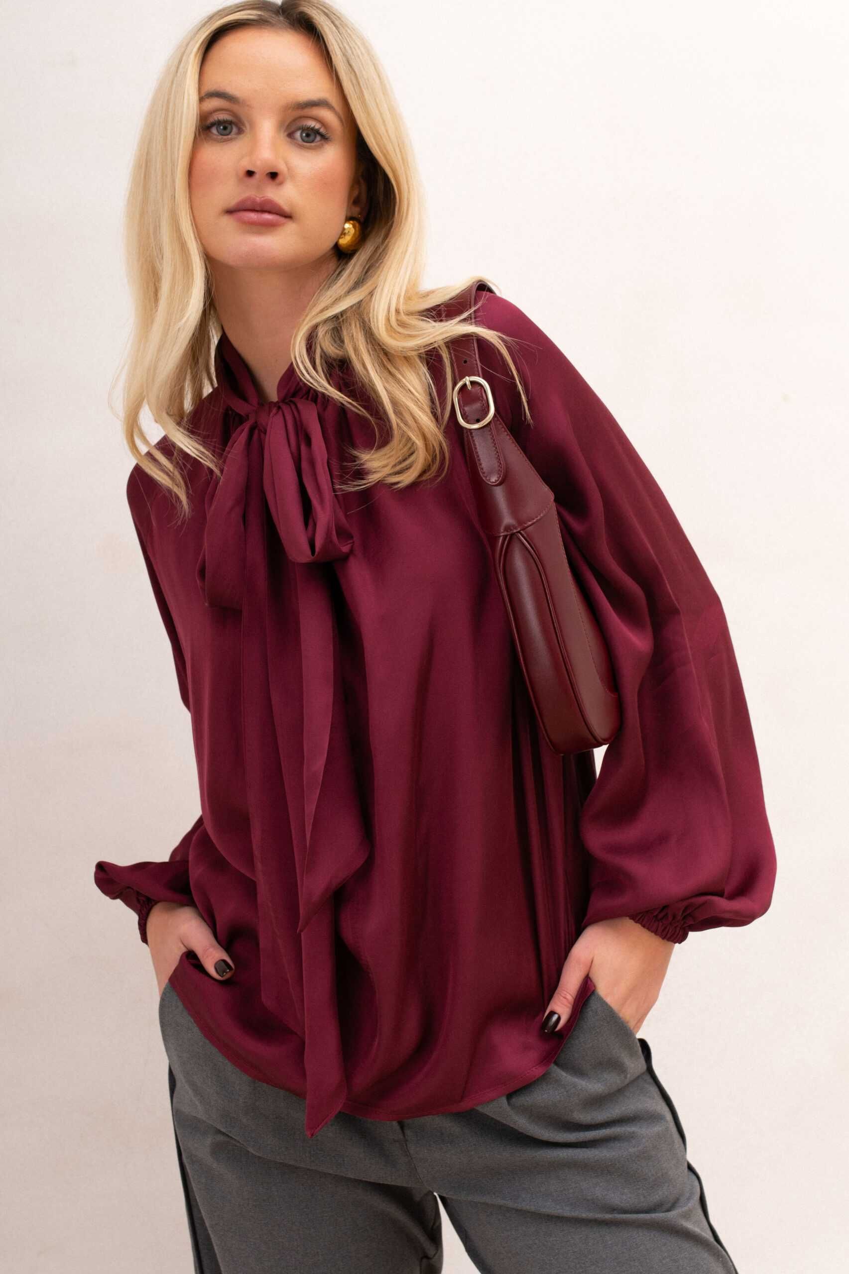 Lemonada-Project Runway Bluzka wiązana przy szyi bordo