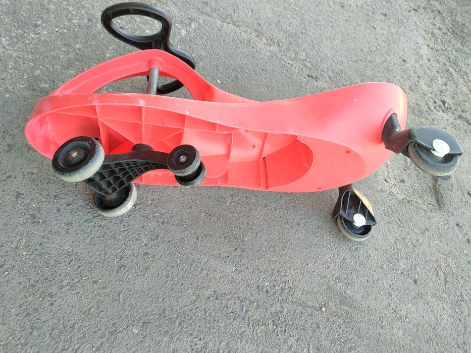 Twister car jeździk grawitacyjny czerwony