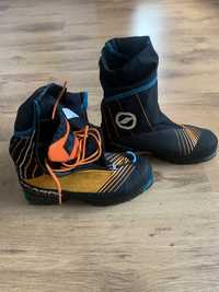 Scarpa Phantom Tech 43