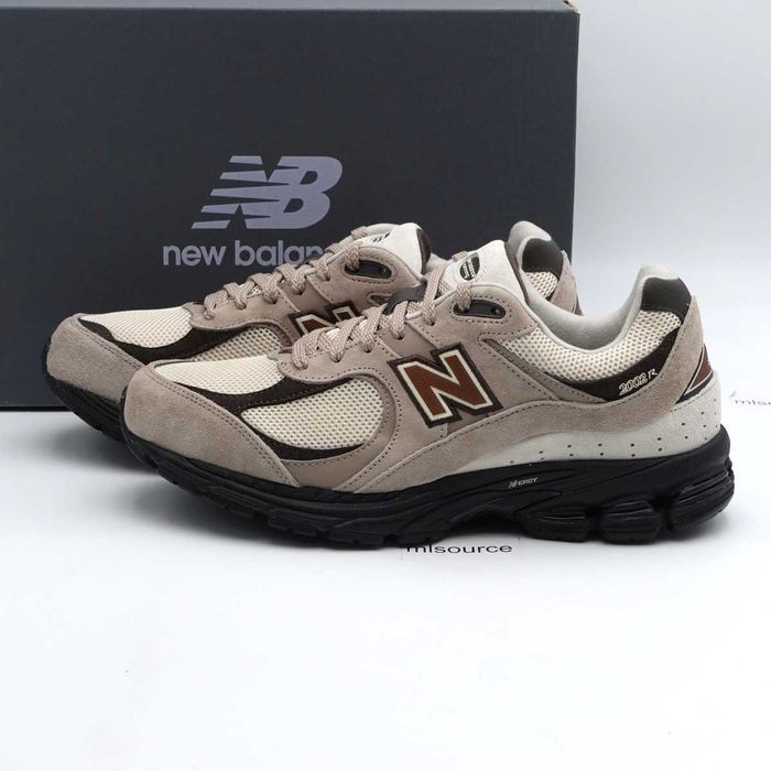Кросівки чоловічі New Balance 2002 Beige M2002RZR
