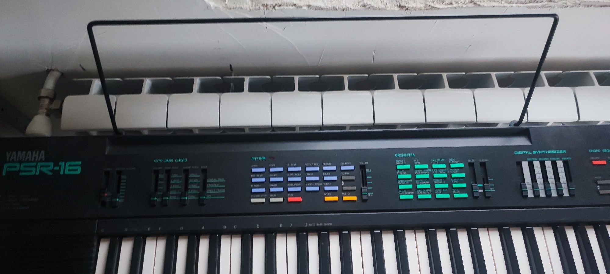 Keyboard Yamaha PSR 16