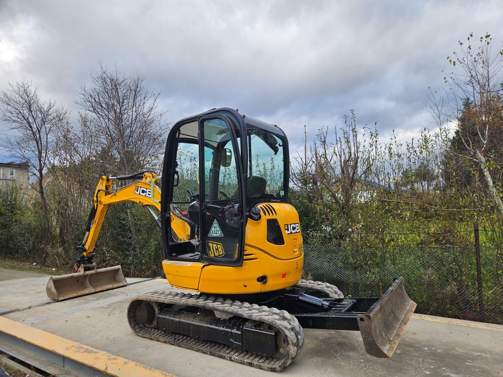 Minikoparka JCB 8025 2.7T 8030, 8026 obrysowa 3 łyżki Kubota Takeuchi