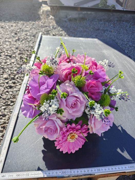 Bardzo ładne wiązanki na cmentarz Kraków