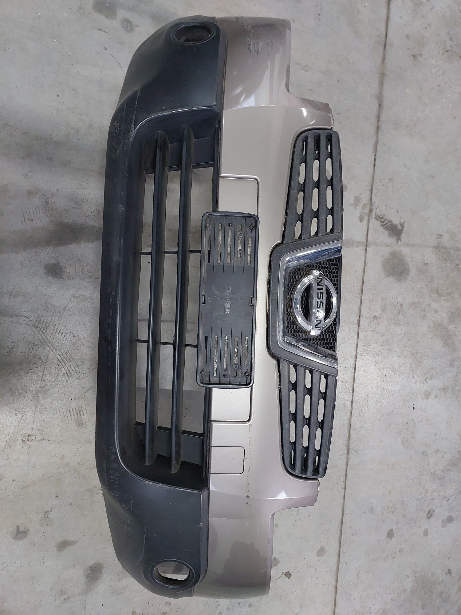 Бампер передний Nissan Qashqai j10 2006-2013