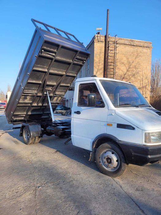 IVECO turbo daily cамоскид