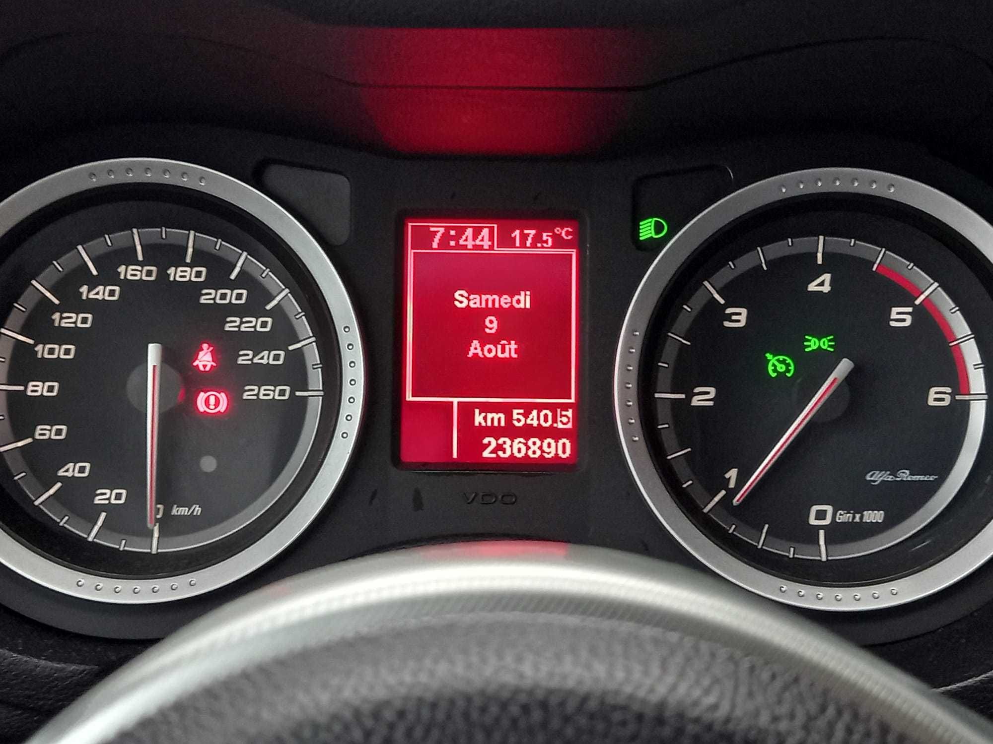 Alfa Romeo 159  1.9 JTDm