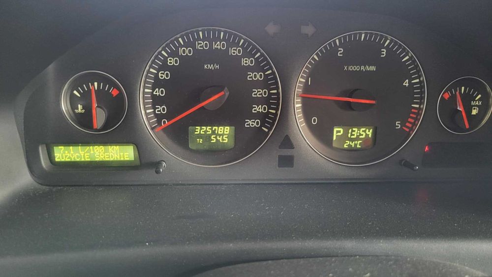 VOLVO XC 70, cross country