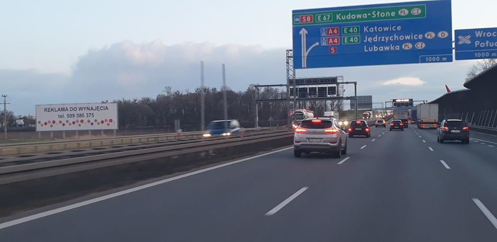 Konstrukcja reklamowa bilbord baner Wrocław droga s8 autostrada a4