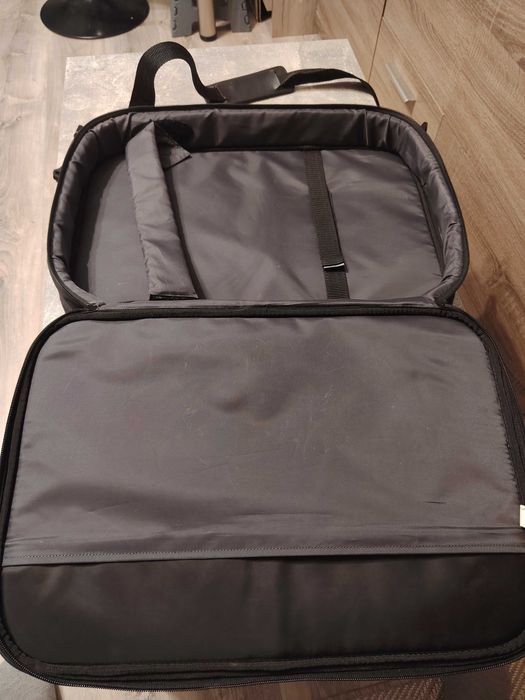 Torba na laptopa Case Logic duża pojemna