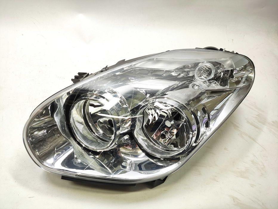 Lampa lewa przód przednia Fiat Doblo II Opel Combo D NOWA