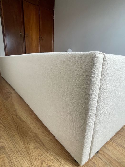 Cama e estrado como novos