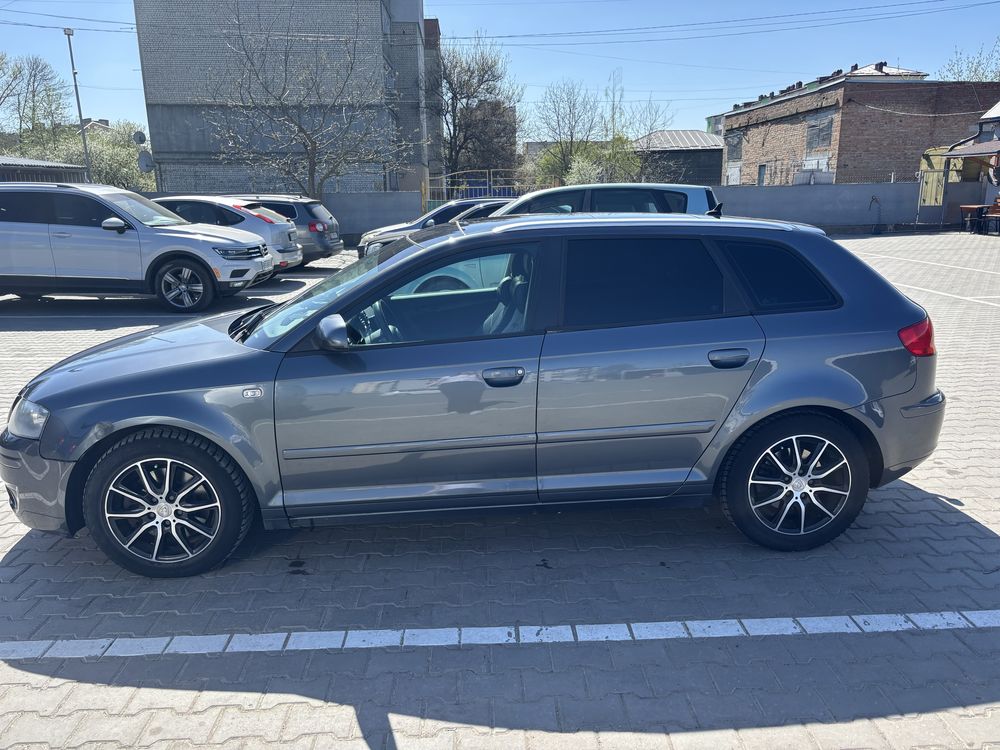 Продається авто ауді а 3