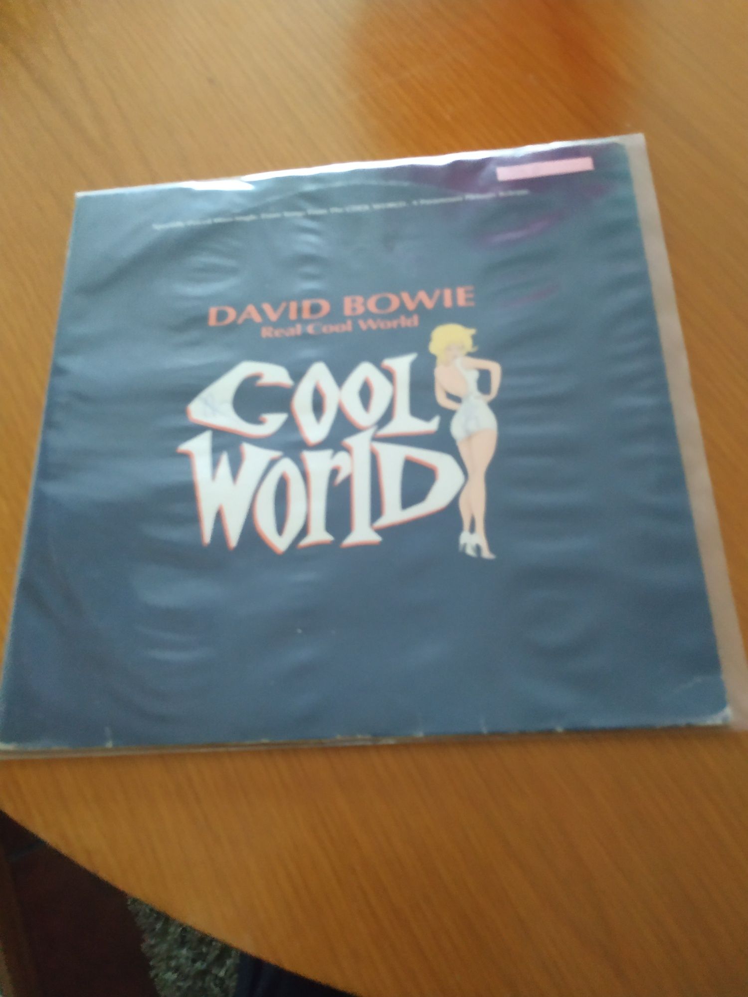 Maxi single de David Bowie.