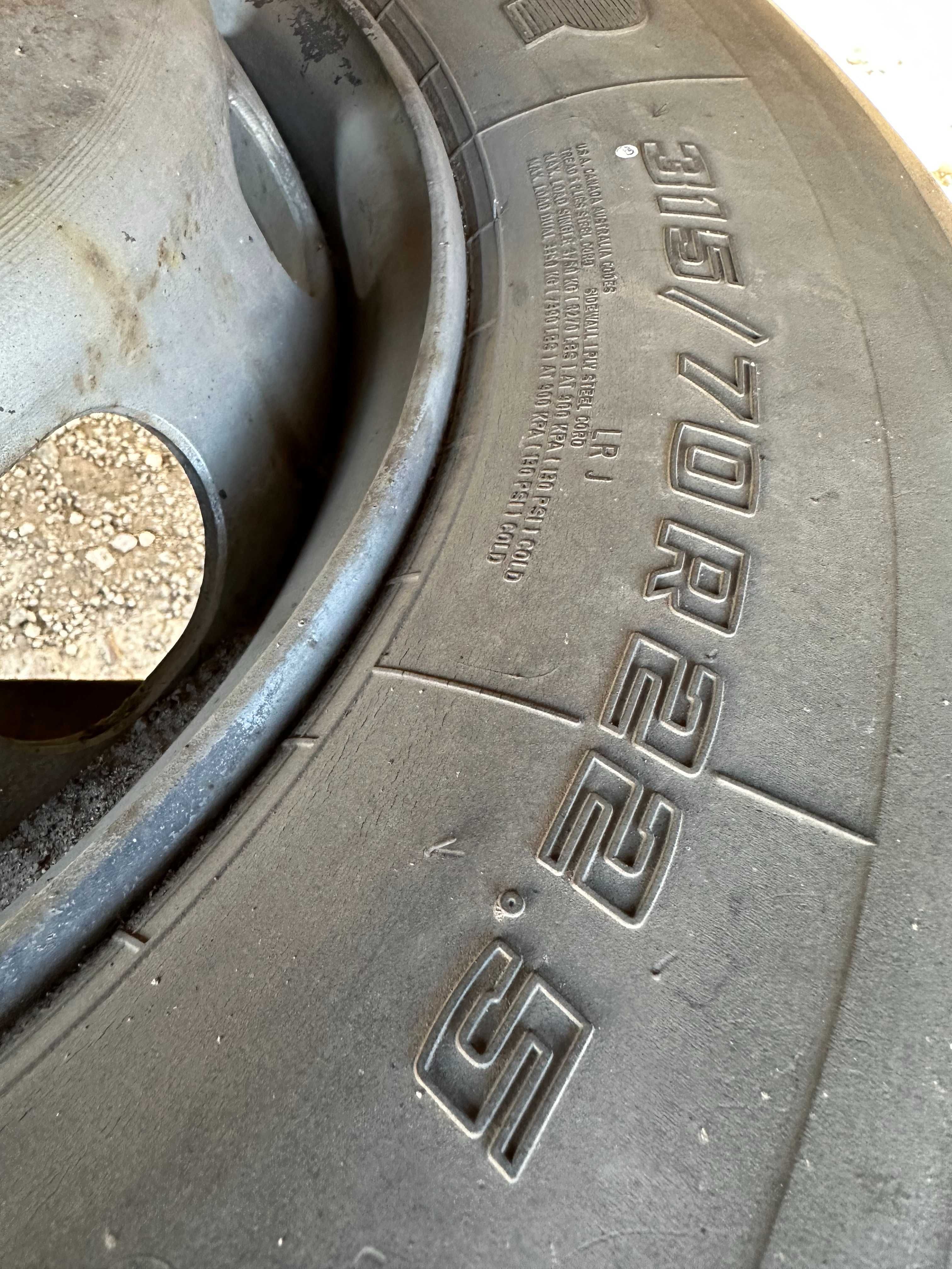 Продам запасне колесо з диском вантажне Good Year 315/70 R22/5