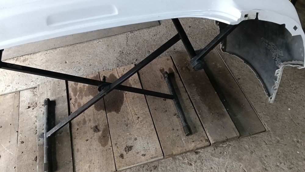 Бампер зад пежо 301