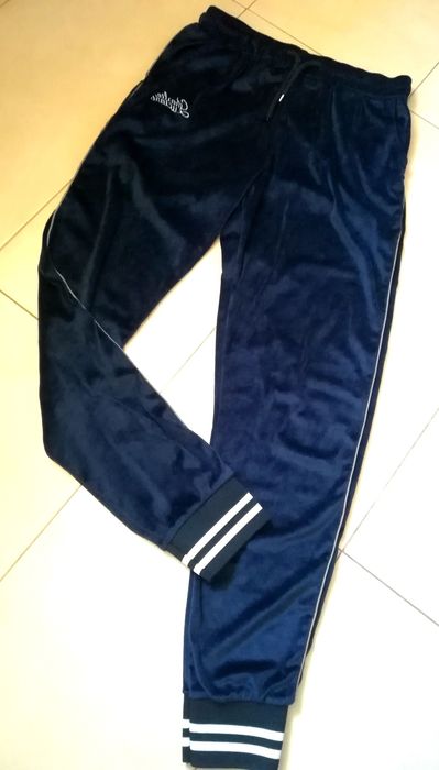 Rozpinany dres welurowy