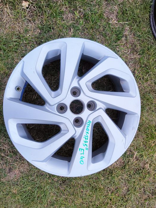 Toyota Aygo felgi alu 15"4,5j 17x5"