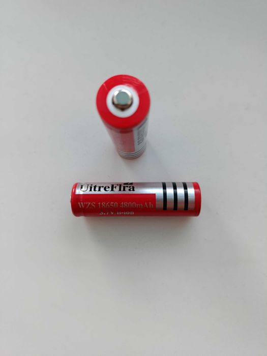 Акумулятор UltraFire Li-ion 18650 4800mAh 3.7V Red