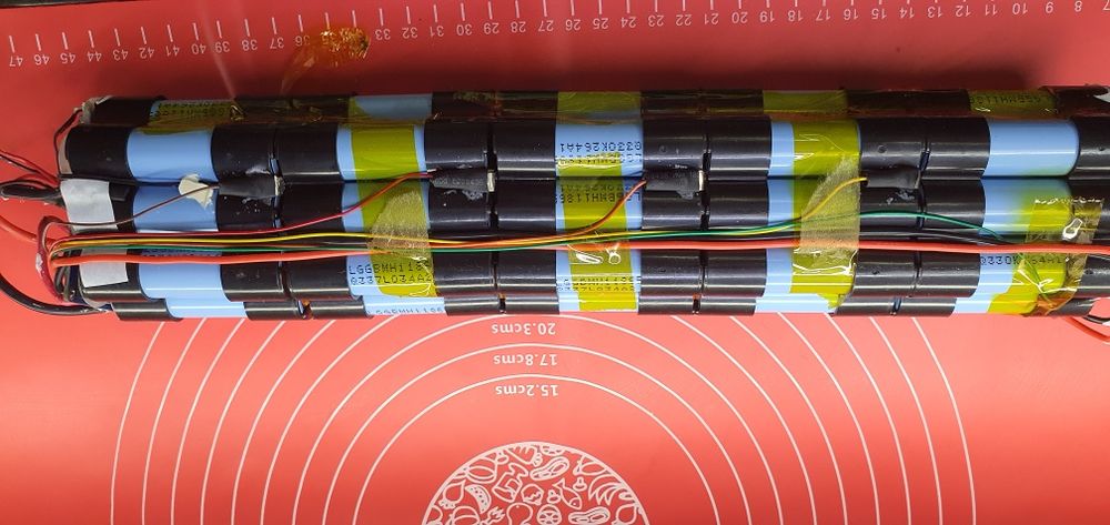 Ремонт Акамуляторів Перепаковка Ремонт Акамуляторного обладнаня