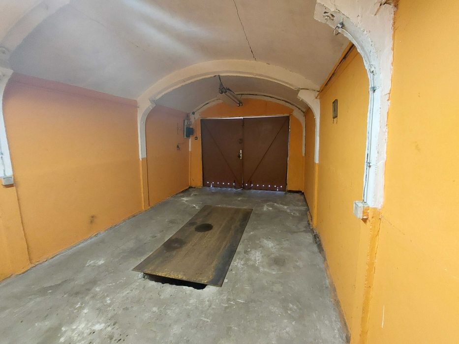 Garaż murowany o powierzchni 15 m2 - Bielsko-Biała ul. Tarninowa