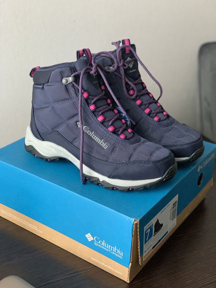 Зимові черевики жіночі Columbia Firecamp boot