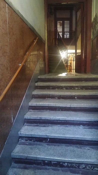 Продаж квартири з приватизованим підвалом у ценрі Львова