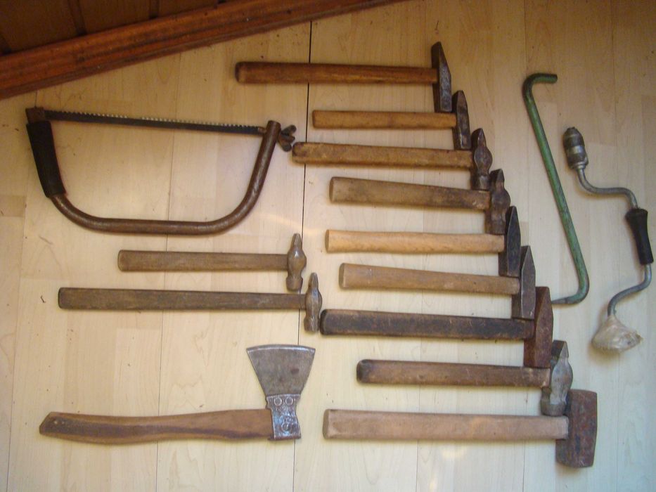 Молотки, гвоздодер, коловорот