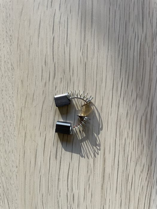 Szczotki węglowe 2 sztuki