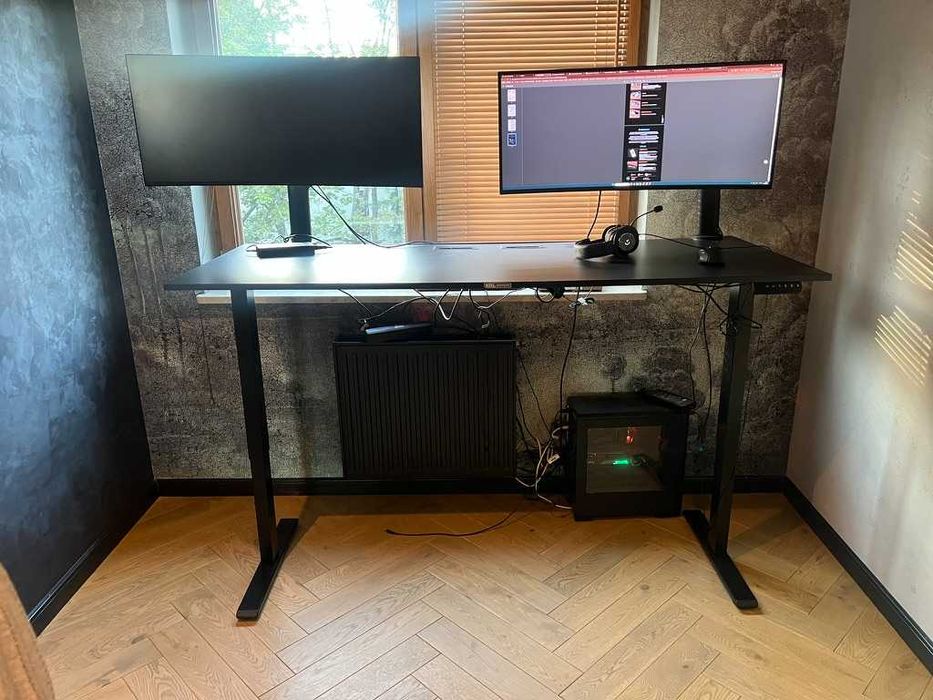 Biurko elektryczne KRL z regulacją wysokości Electro King C18 – czarne