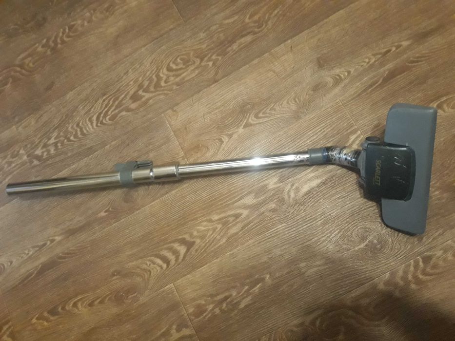 Пылесос Scarlet Romeo 1500w модель SC-288 не рабочий
