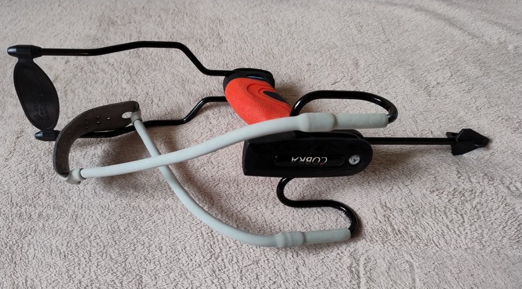 Barnett Cobra proca