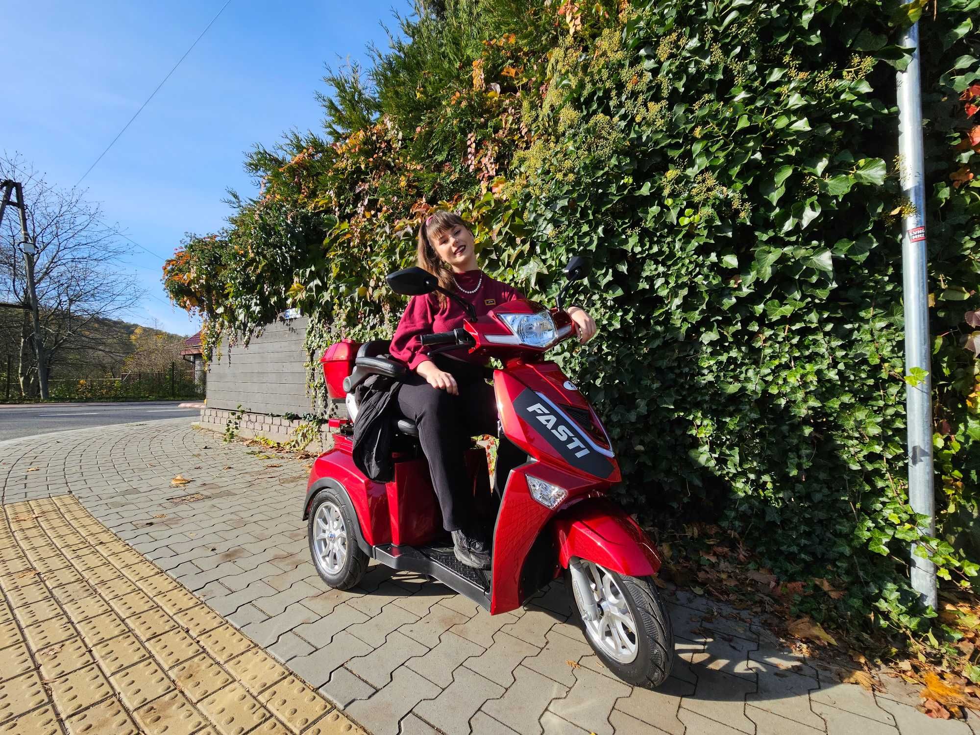 ELECTRORIDE: Skuter trójkołowy FASTI 3 uchwyt na kule + pas