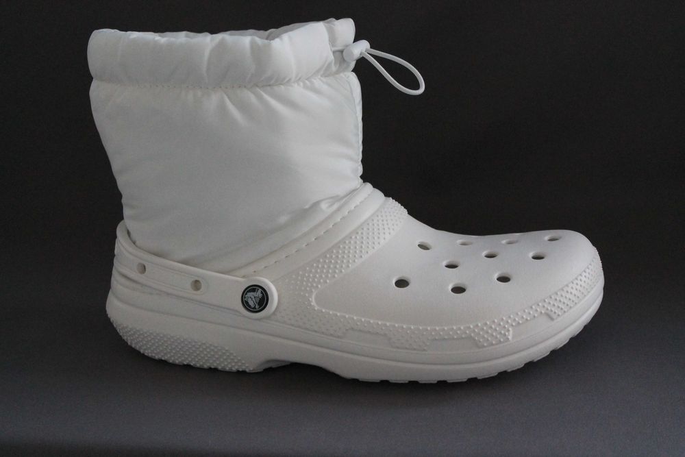 Зимові чоботи Crocs Classic Lined Neo Puff Boot розмір--43-44 m10/w12