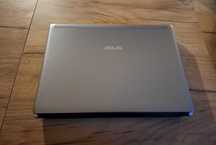 Laptop Asus U40SD 14" Intel Core i5-2450M 8 GB RAM, DVD, bateria ok