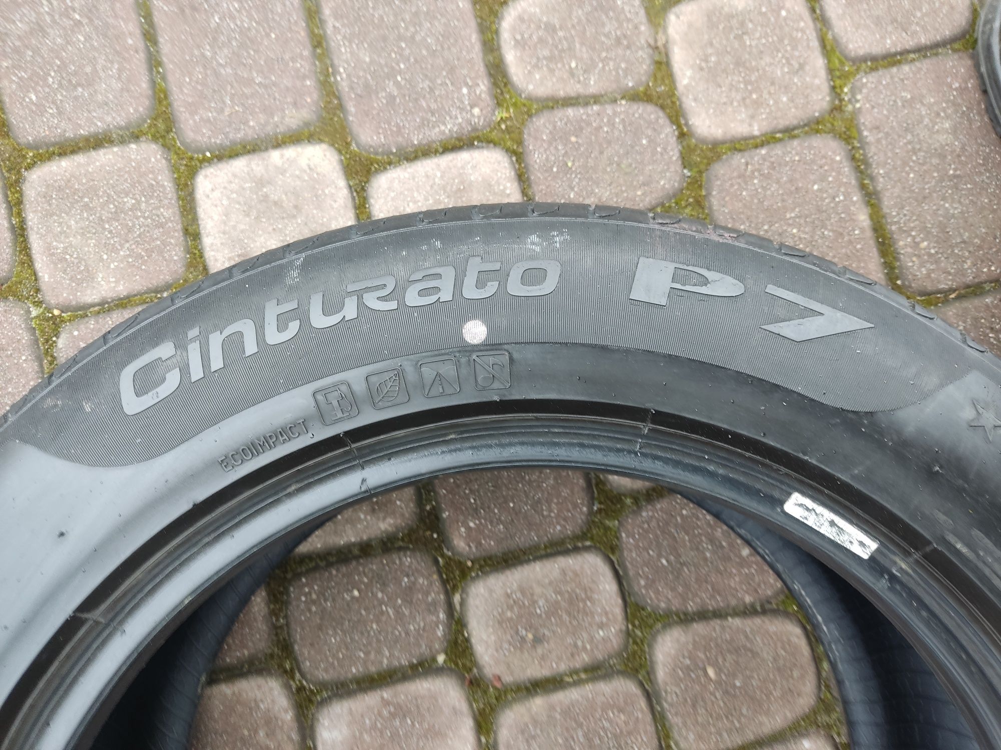 Pirelli Cinturato P7 225/60 R17