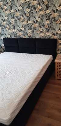 Sprzedam łóżko z materacem 160x200