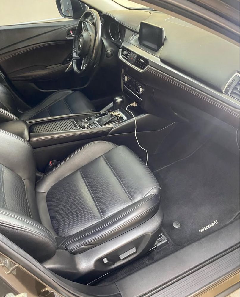 Mazda 6 2018 року 2.5 бенз автомат