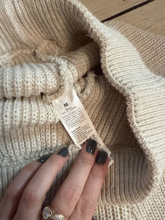 Теплий вʼязаний костюм