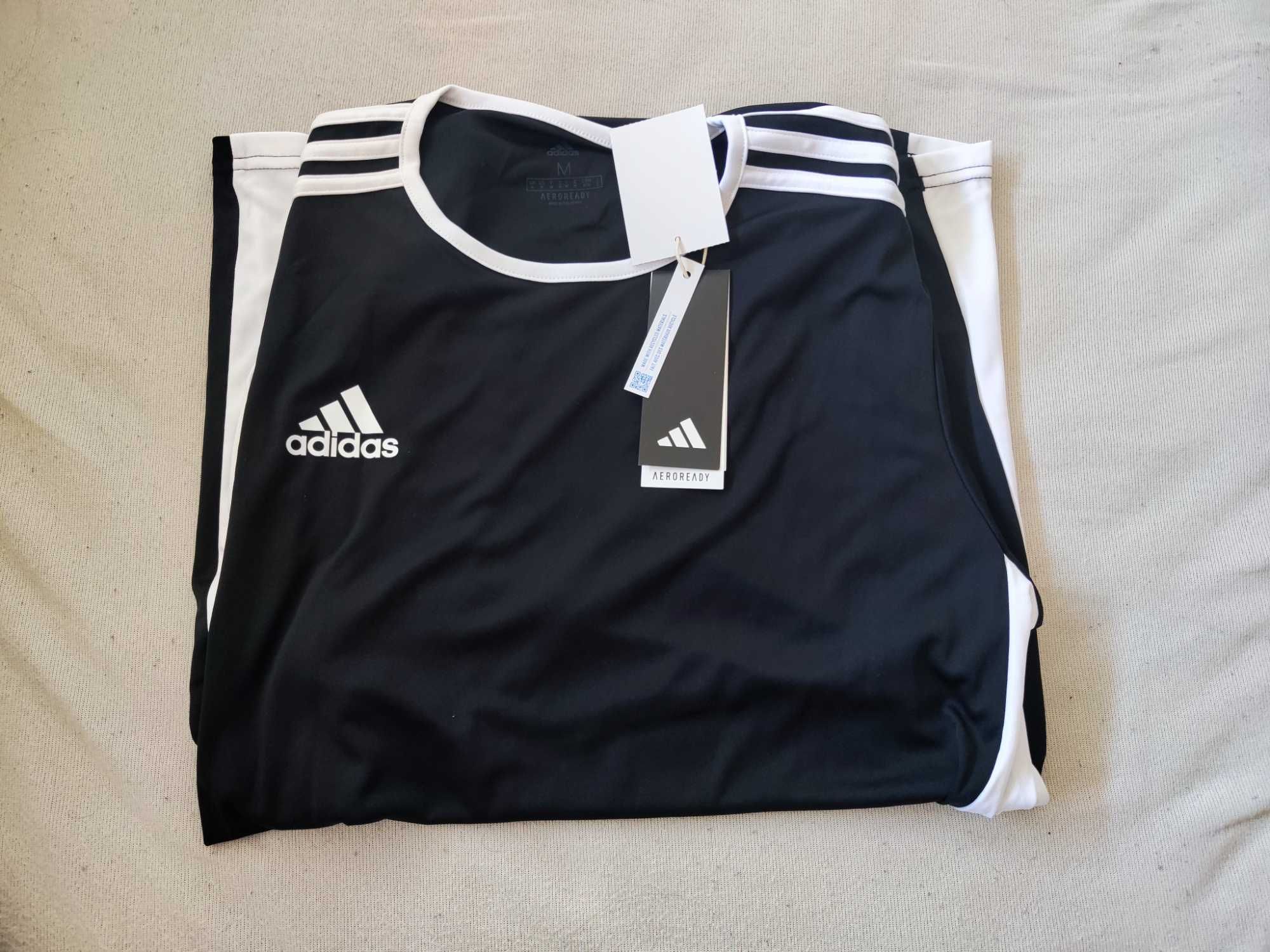 T-Shirt Futebol Adidas - M