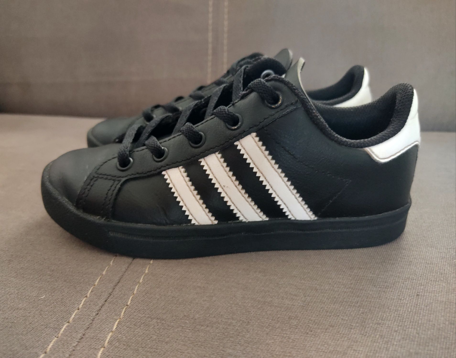 Adidas Coast Star C r. 30, 19 cm