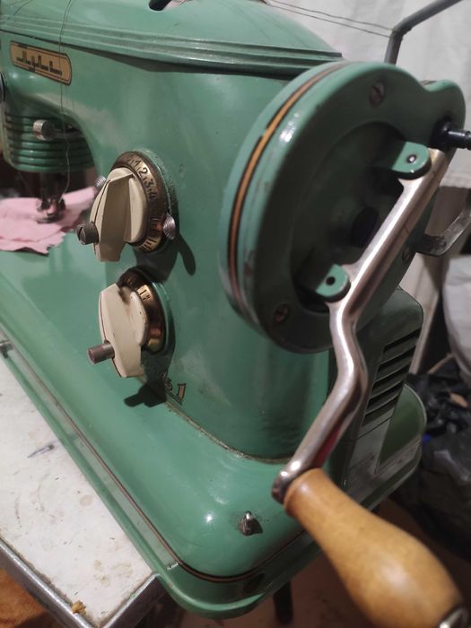 Продам швейну машинку "Тула"