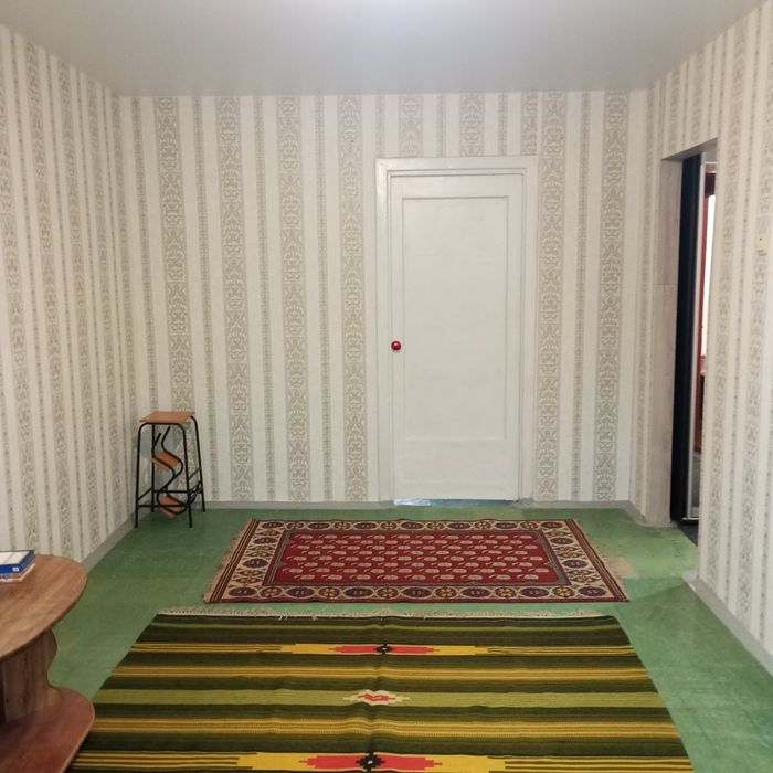 Продам 2 комнатную квартиру на Юбилейной