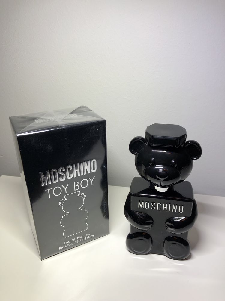 Духи чоловічі Moschino Toy Boy. Мужские парфюмы Мишка Москино Той Бой