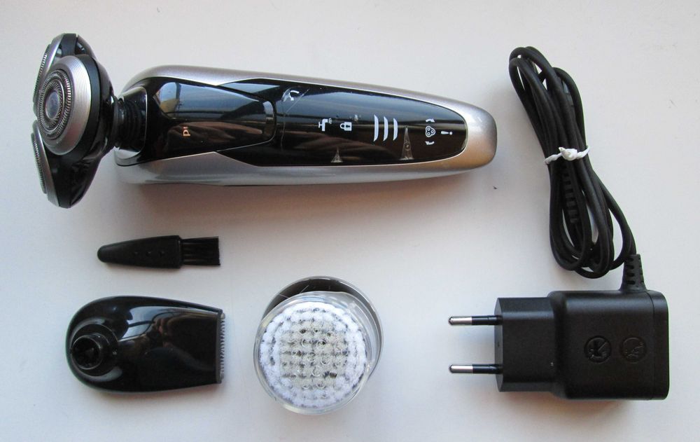 Máquina de barbear Philips S9090