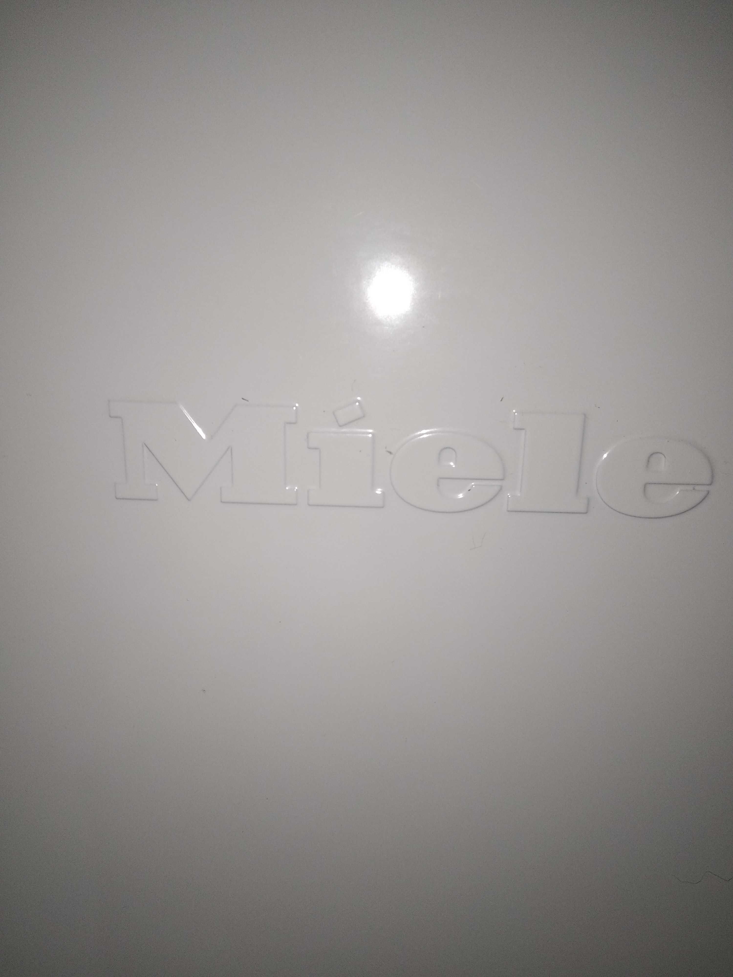 Холодильник MIELE no frost made in GERMANI!