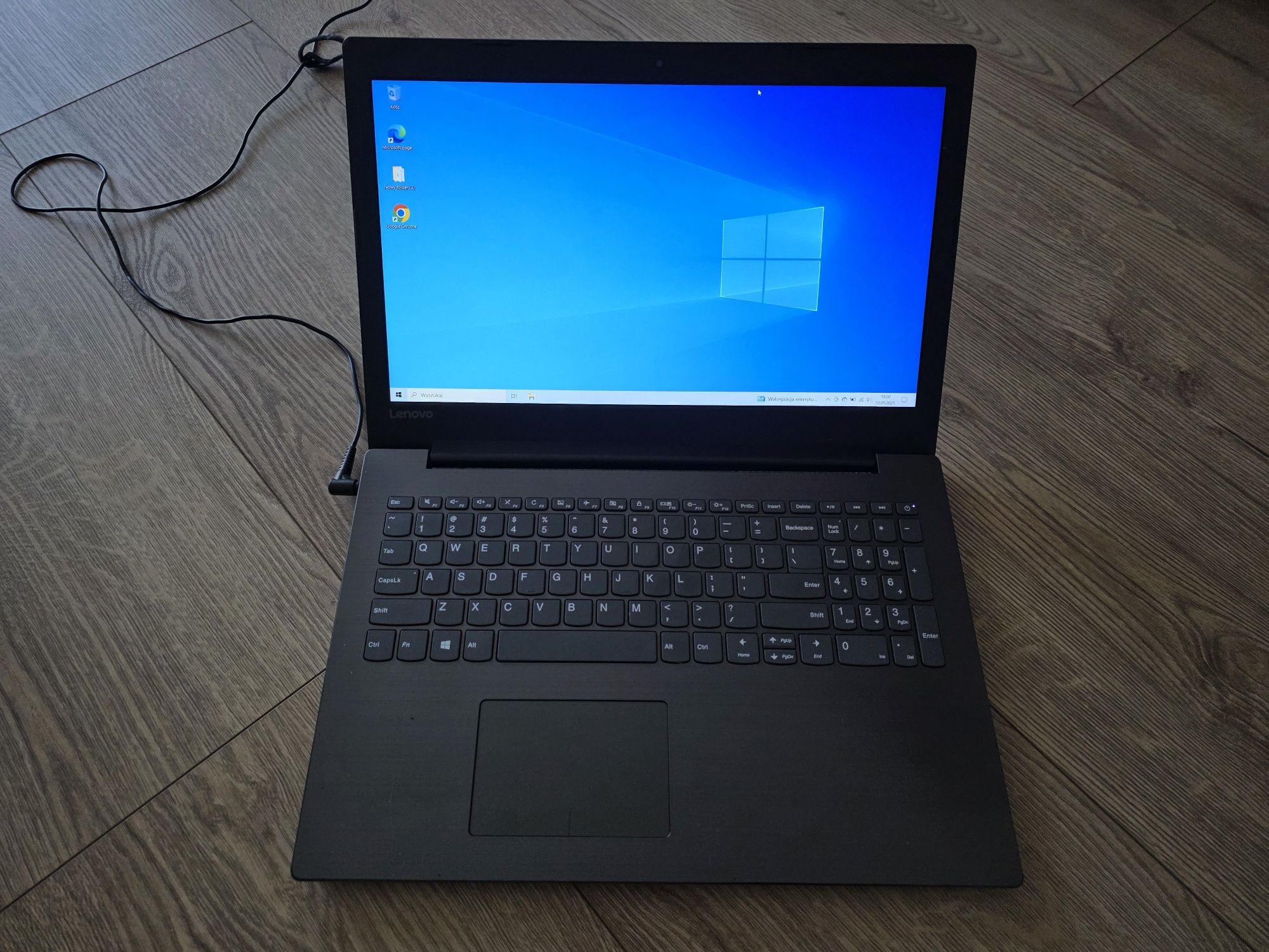 Lenovo ideapad 330-15IKB, 250GB SSD samsung evo, i3.